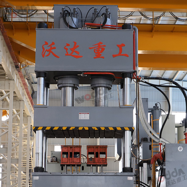 1000液壓機(jī)（立柱、油缸）
